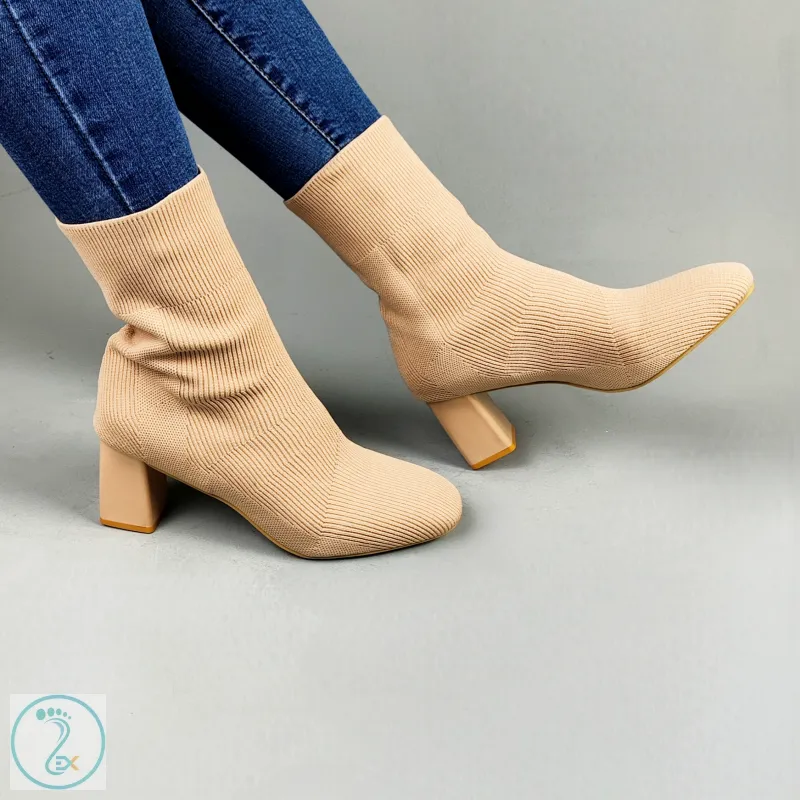 نیم بوت کشی