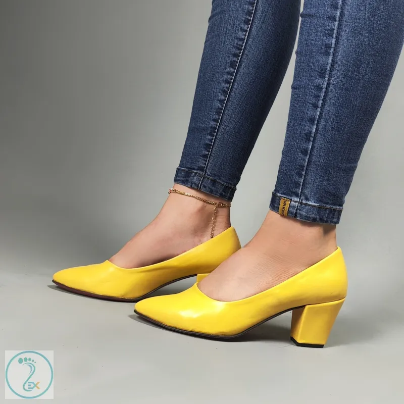 کفش مجلسی زرد