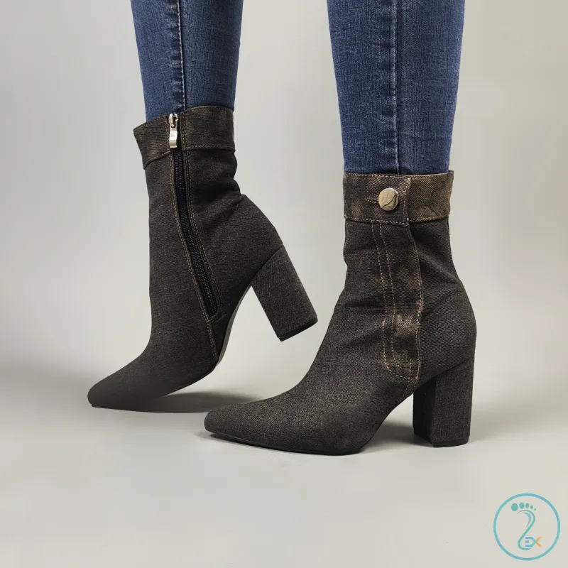 نیم بوت جین