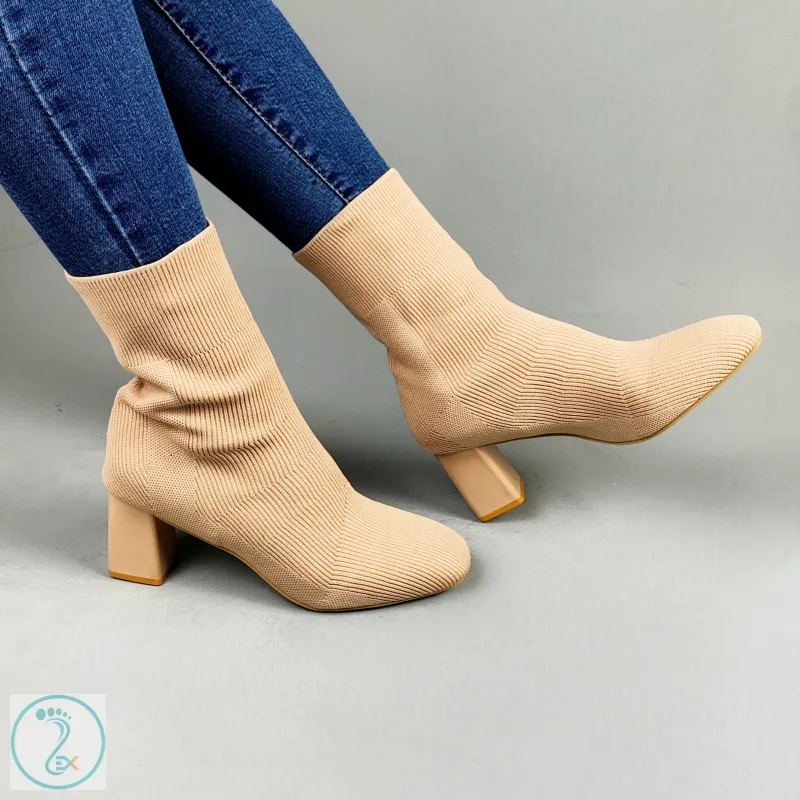 نیم بوت کشی