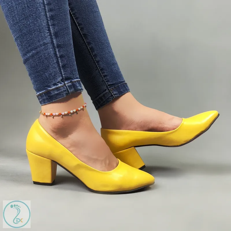 کفش مجلسی زرد